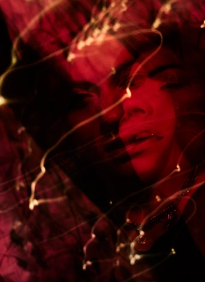 Johannes Ruppel Fotograf Kunstfotografie Rotes Tuch-2 Johannes Ruppel Fotograf Kunstfotografie Rotes Tuch-2