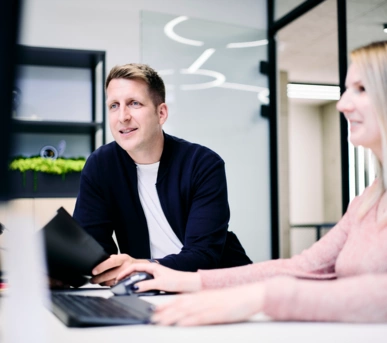 Johannes Ruppel Fotograf Imagefotografie Schneider Engineering GF Portraits-10 Johannes Ruppel Fotograf Imagefotografie Schneider Engineering GF Portraits-10