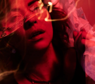 Johannes Ruppel Fotograf Kunstfotografie Rotes Tuch-3 Johannes Ruppel Fotograf Kunstfotografie Rotes Tuch-3