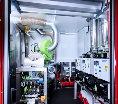 Johannes Ruppel Fotograf Imageotografie Ölspurhexe-9 Johannes Ruppel Fotograf Imageotografie Ölspurhexe-9