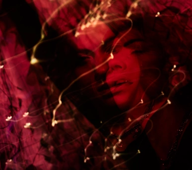 Johannes Ruppel Fotograf Kunstfotografie Rotes Tuch-2 Johannes Ruppel Fotograf Kunstfotografie Rotes Tuch-2