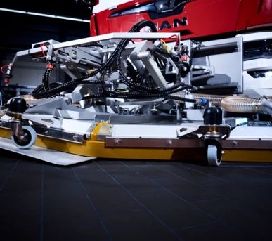 Johannes Ruppel Fotograf Imageotografie Ölspurhexe-7 Johannes Ruppel Fotograf Imageotografie Ölspurhexe-7