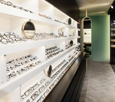 Johannes Ruppel Fotograf Imagefotografie Raum+Inhalt Brillen Trabert-03 Johannes Ruppel Fotograf Imagefotografie Raum+Inhalt Brillen Trabert-03